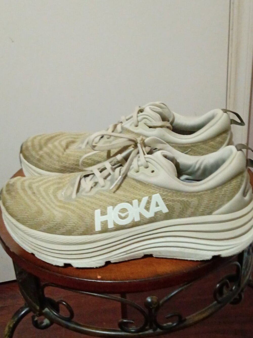 Hoka One Gaviota 5 Athletic Running Shoe Barley Oat Milk Green Men's Size 11 D - Picture 9 of 14
